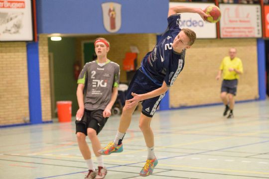 Slut med �ens herreh�ndbold ?